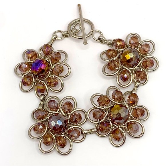 Silver tone open work and iridescent purple glass bead flower link bracelet - Picture 1 of 10